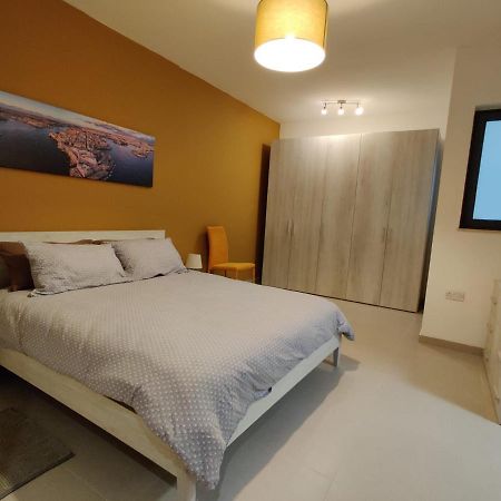 Deep Blue Apartment Marsaskala Exterior foto