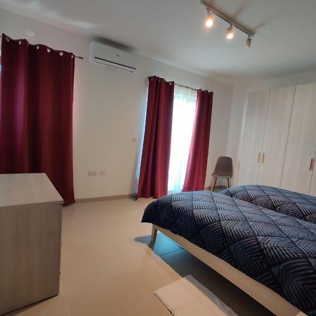 Deep Blue Apartment Marsaskala Exterior foto