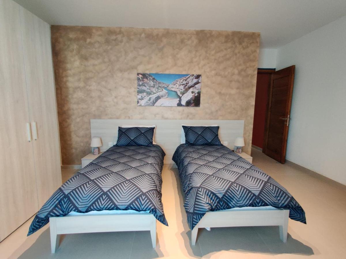 Deep Blue Apartment Marsaskala Exterior foto