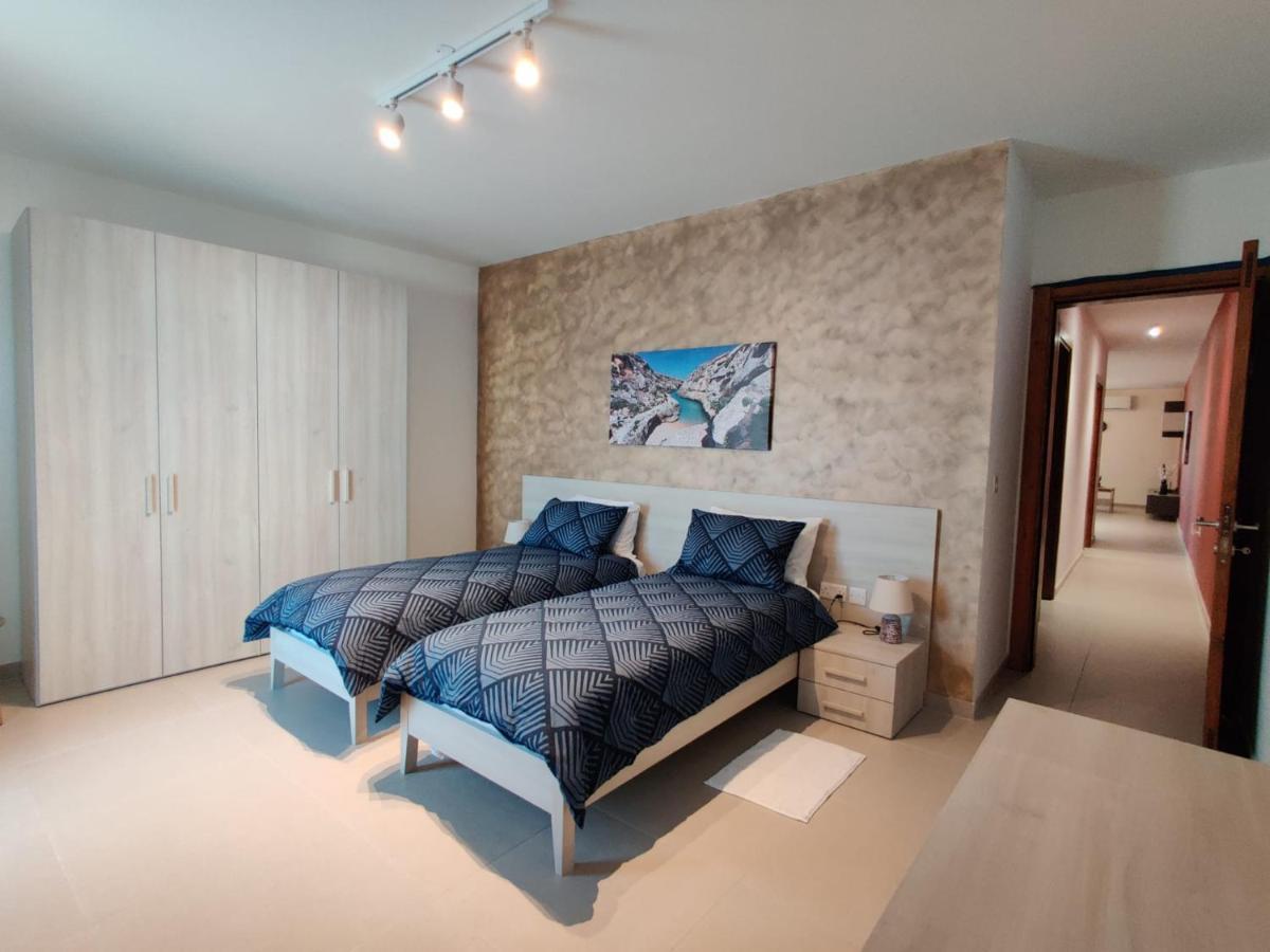 Deep Blue Apartment Marsaskala Exterior foto
